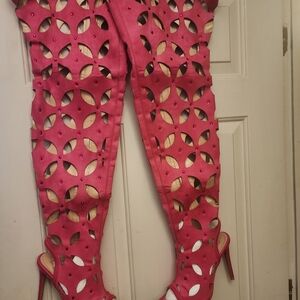 Cape Robbin Fuchsia Cutout Heeled Boots